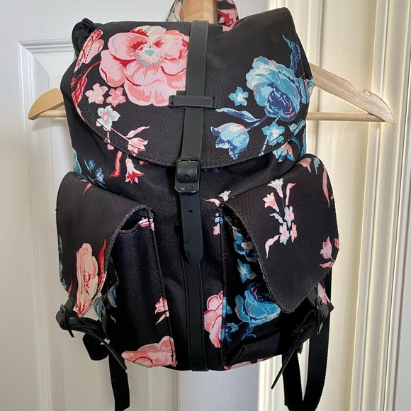 Herschel Dawson Backpack in Pastel Petals - Picture 1 of 4